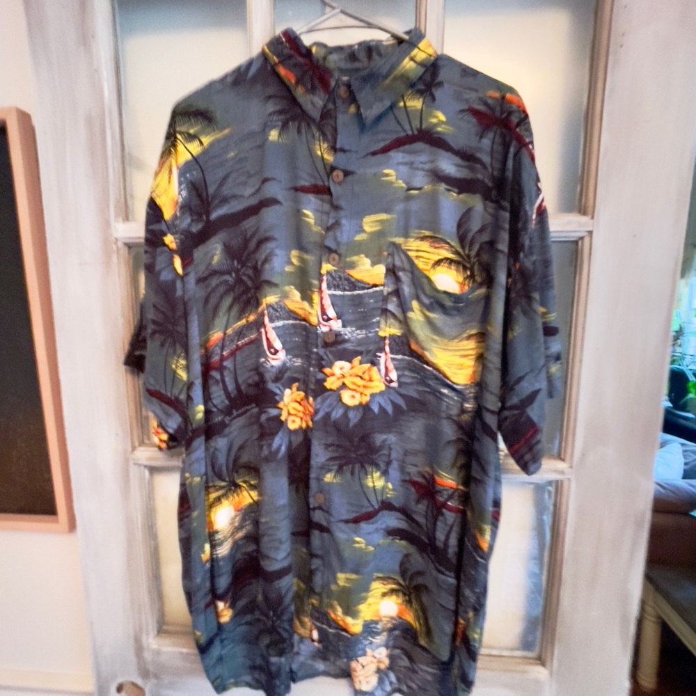 Vintage Men’s Bahamas Hawaiian Shirt XL